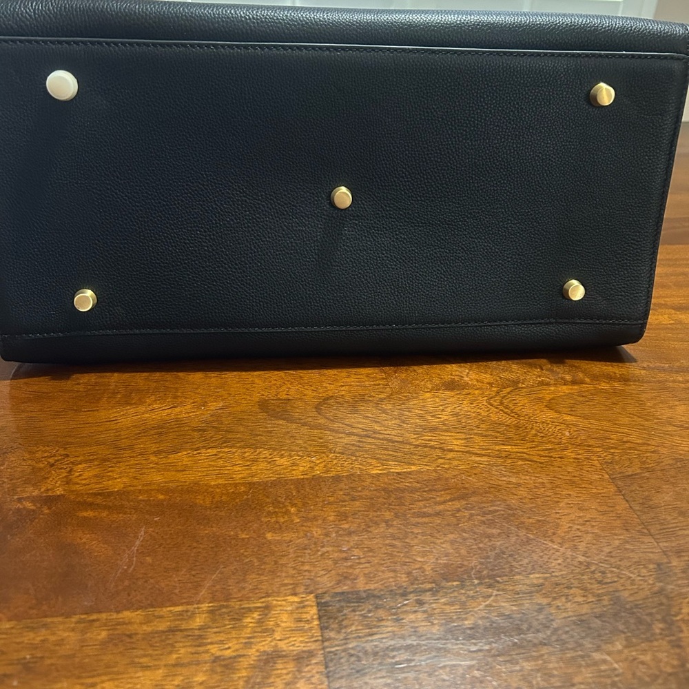 Moncrief London Black Tote Bag - Picture 8 of 11